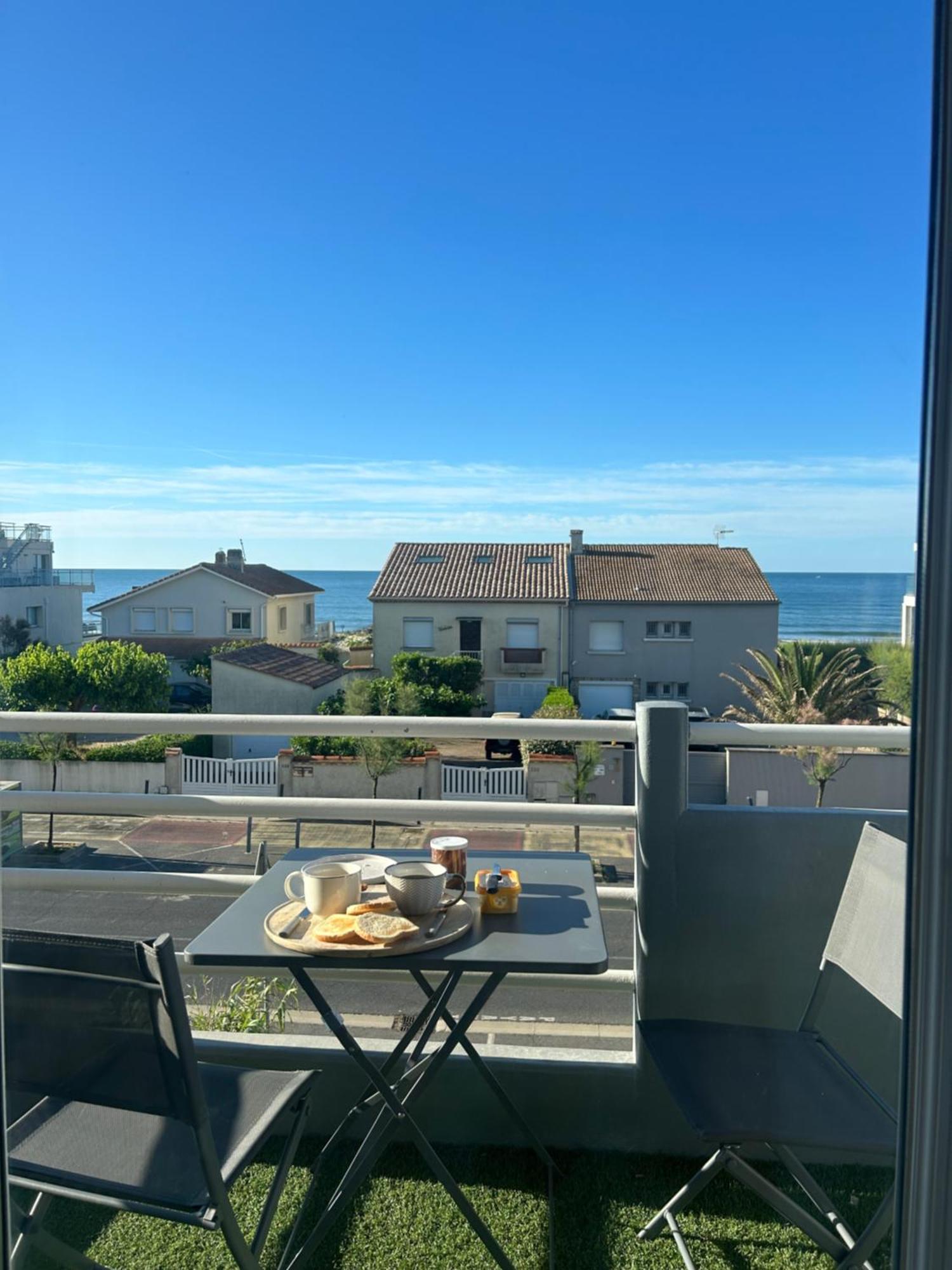 Appartement Traversant Vue Mer Et Etang Mauguio Luaran gambar